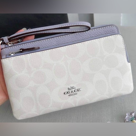 Coach Double Zip Wallet In Signature Canvas Light Purple and Cream - Picture 7 of 8